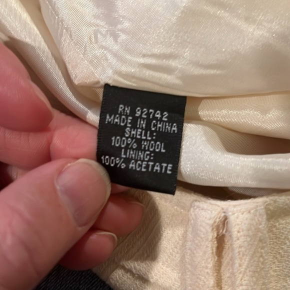 Julian’s Collezione Cream Twill Trousers 2 NWT - Picture 9 of 9